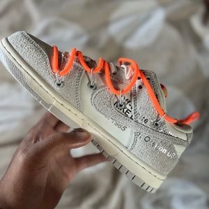 Off White Nike Dunks